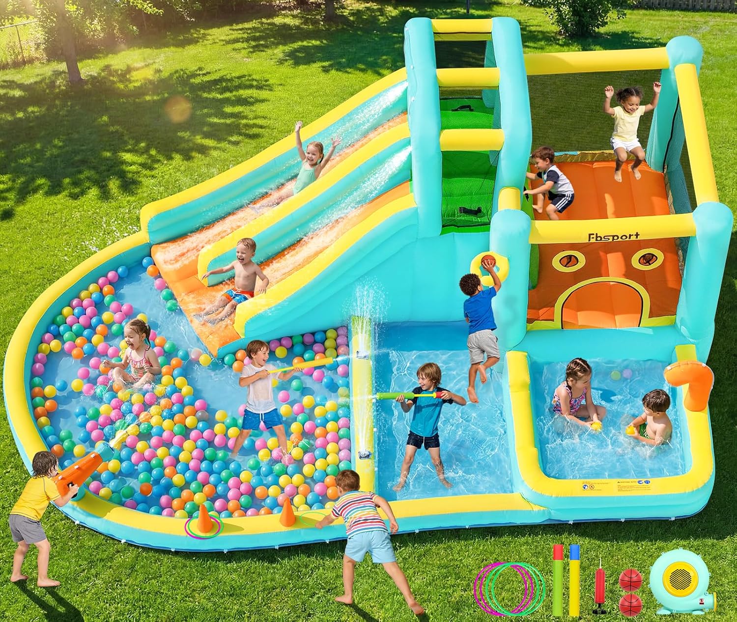Kids Outdoor Inflatable Water Slide - ダブルスライド式インフレータブルウォーターパーク、スプラッシュプール、水鉄砲、送風機付きの子供用バウンシーキャッスル - 室内＆屋外裏庭での楽しい時間