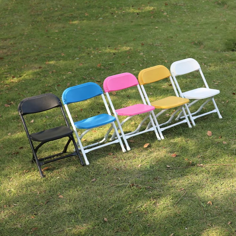 Kids Outdoor Folding Chair - 卸売スチールプラスチック製子供用ウェディングガーデン折りたたみ椅子