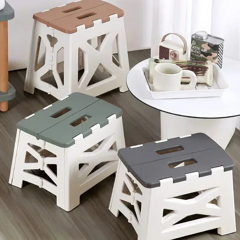 ポータブルプラスチック折りたたみスツール屋外キャンプスツール - Kids Outdoor Folding Chair のレビューと価格